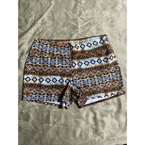 DG NY Woman's Shorts‎ Size 1X